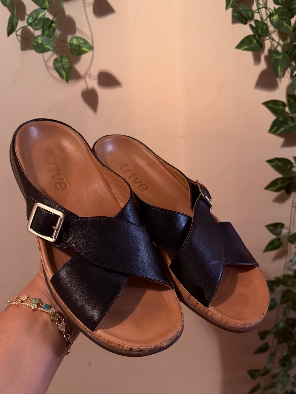 🤎Strive Women's Black Leather Cross-Band Slide Sandals with Buckle